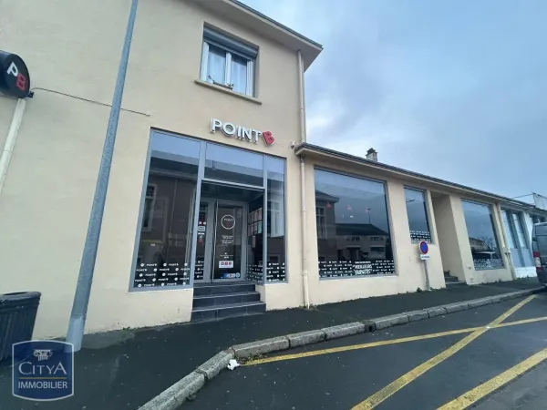 Local commercial 256 m²