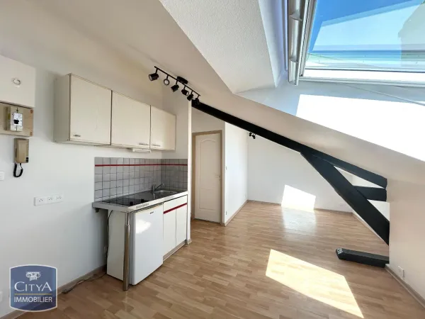 Studio 1 pièce 17 m²