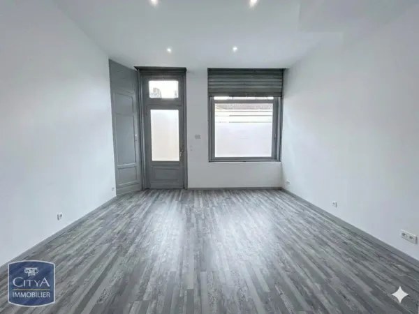 Local professionnel 16 m²