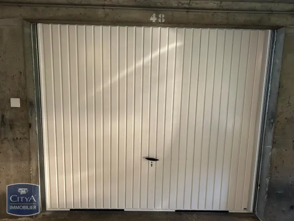 Parking 15 m²
