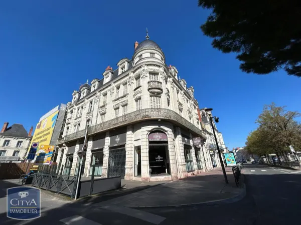 Local commercial 364 m²