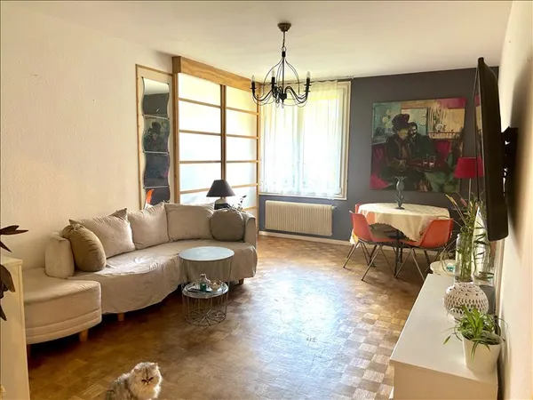 Appartement 4 pièces 82 m²
