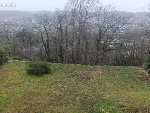 Terrain Malemort ( proche centre ville de Brive )