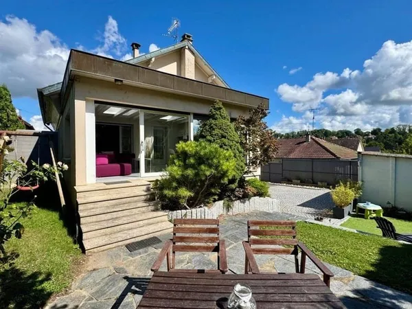 Maison 7 pièces 166 m²