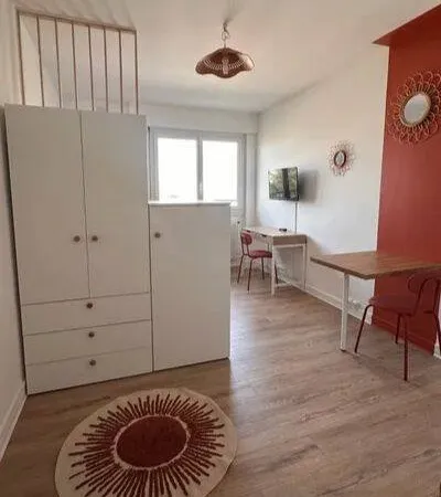 Studio 1 pièce 20 m²