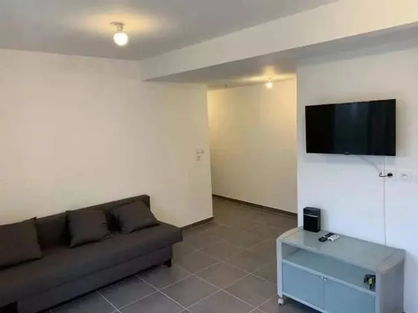 Studio 1 pièce 26 m²