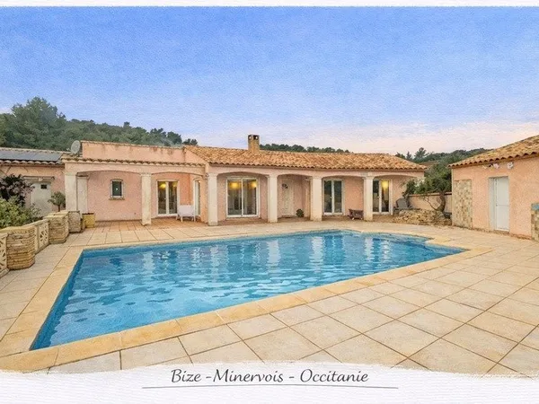Villa de plain-pied avec piscine, dépendances et grand jardin à Bize-Minervois