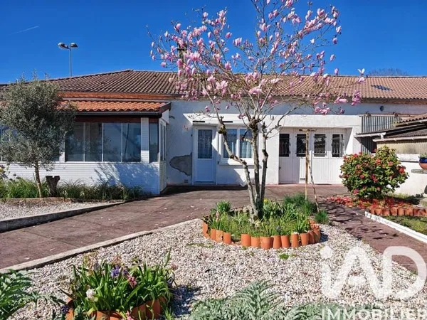 Maison de plain-pied 5 pièces 113 m²