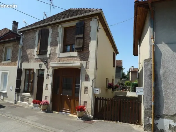 Maison 96m2 à louer centre de WASSY