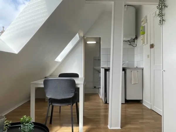 Vends studio 16m² Métro Jasmin