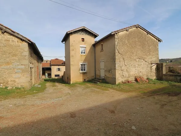 GRAND CORPS DE FERME maison et dépendances