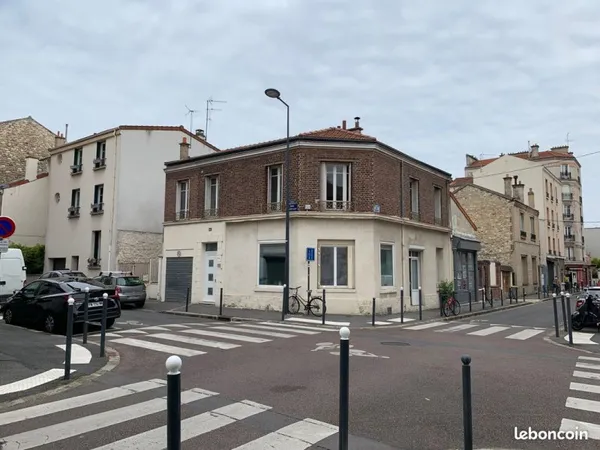 Bureaux 144 m² divisibles à Vanves