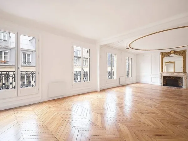 Appartement 5 pièces 196 m²