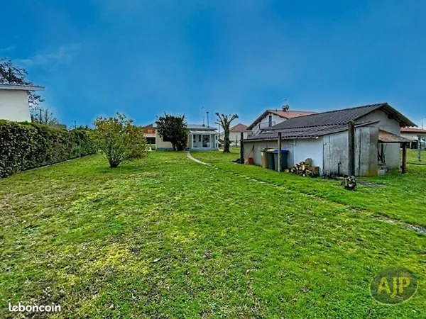 Terrain 1013 m²