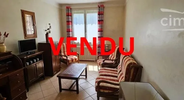 SOUS OFFRE ACHAT Maison spacieuse avec jardin à Limoux