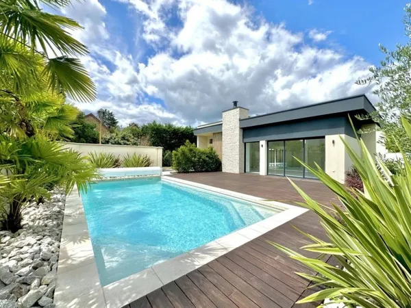 Maison de luxe 10 pièces 317 m²