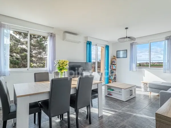 Secteur Neyron le haut - Appartement 4P de 84,84m² - traversant et lumineux- faibles charges