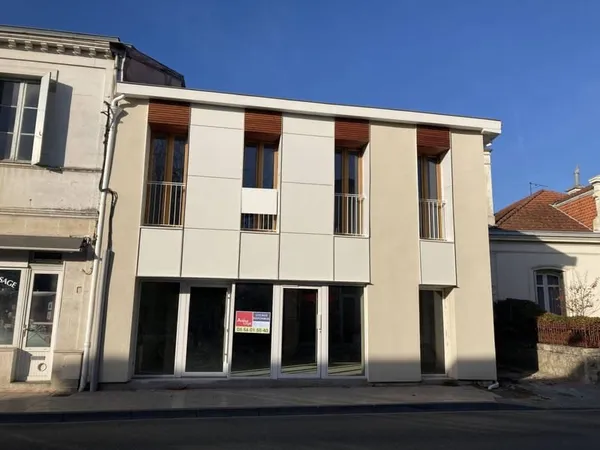 Local commercial 107 m²