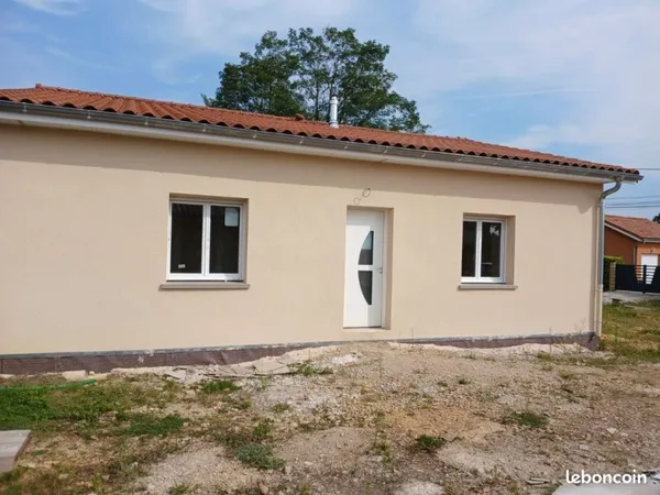 Maison individuelle sur grand terrain a cuiseaux
