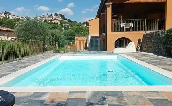 Villa individuelle - piscine / Levens