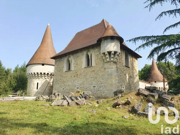 Maison 5 pièces 300 m²