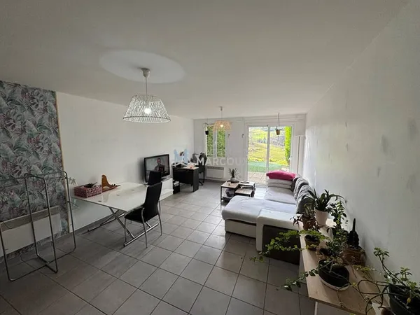 Appartement 6 pièces 95 m²