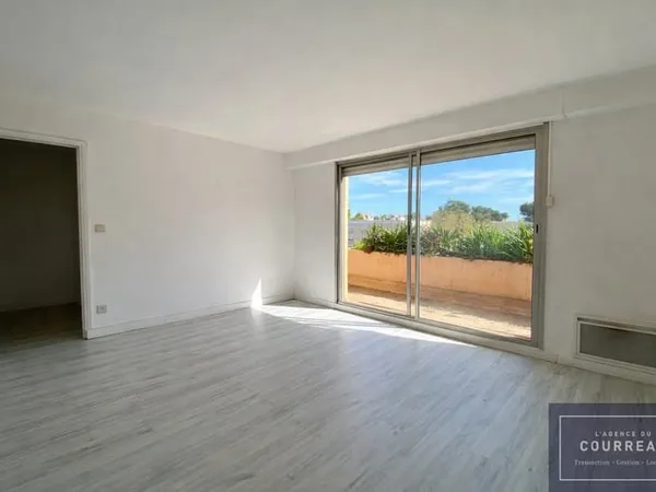 APPARTEMENT T2 53M2 AVEC TERRASSE 45 M2 -PERPIGNAN HAUT VERN