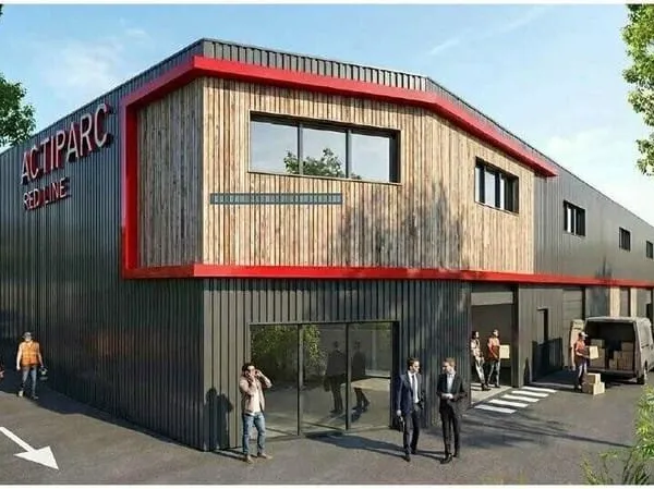 Local d'activité 693 m²