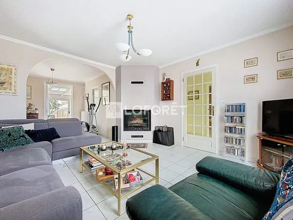Maison Saint Leger Sous Cholet 10 pièce(s) 196 m2