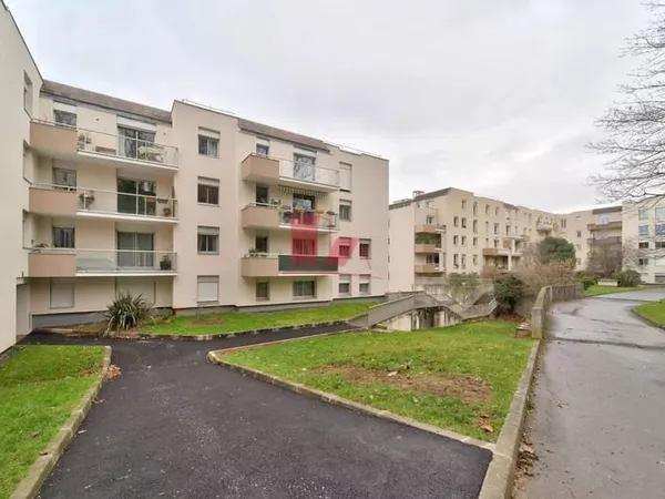 ISSY - CHEMIN DES MONTQUARTIERS - 2 PIECES 46.66 m²
