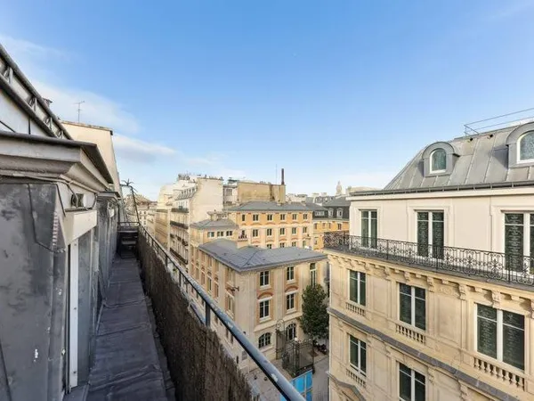 Appartement 4 pièces 170 m²