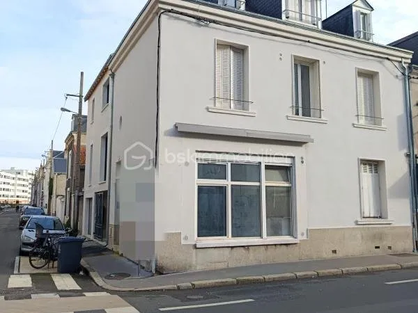 Bertrand JOUBERT by BSK IMMOBILIER vous propose cet immeuble de rapport à 'Tours Centre Gare'