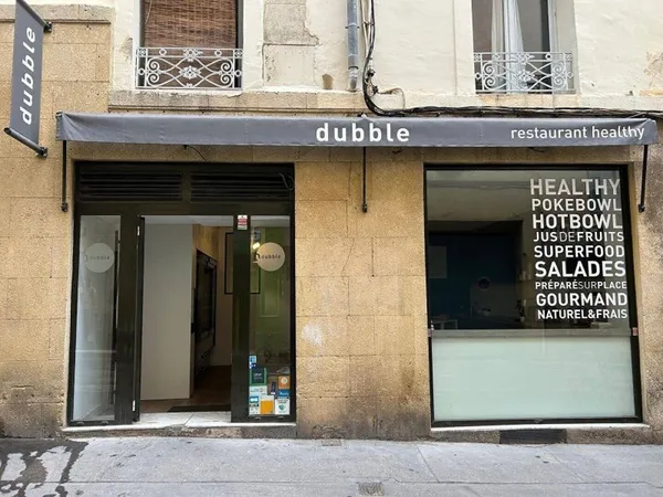 Local commercial 80 m²