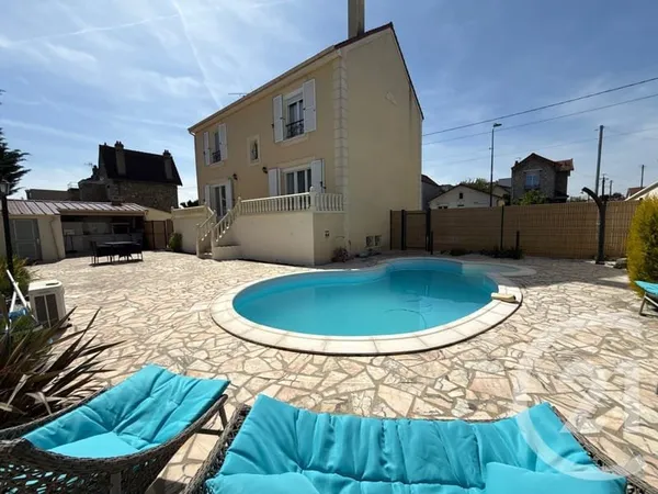 Maison 7 pièces 147 m²