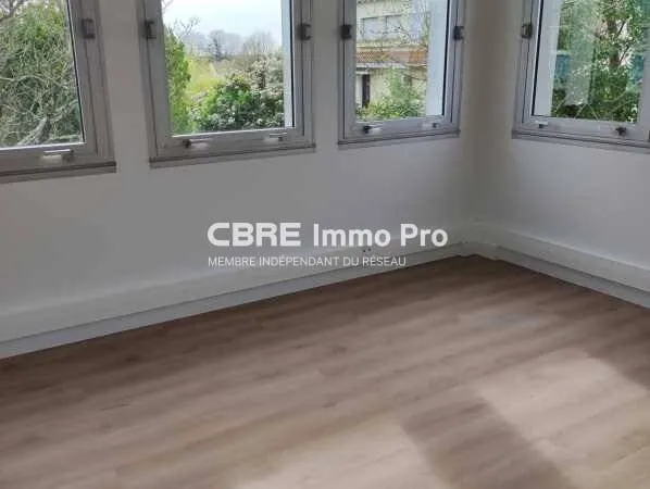 Bureaux 113 m²