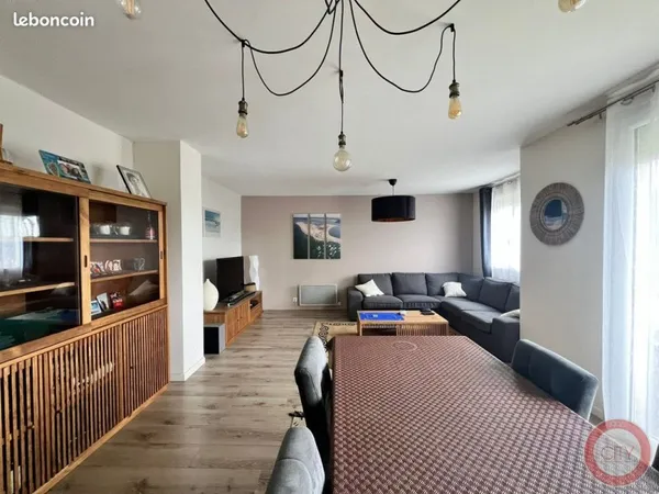 Appartement 4 pièces 81 m²