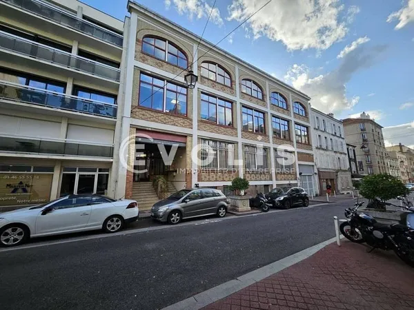 Bureau 25 m²