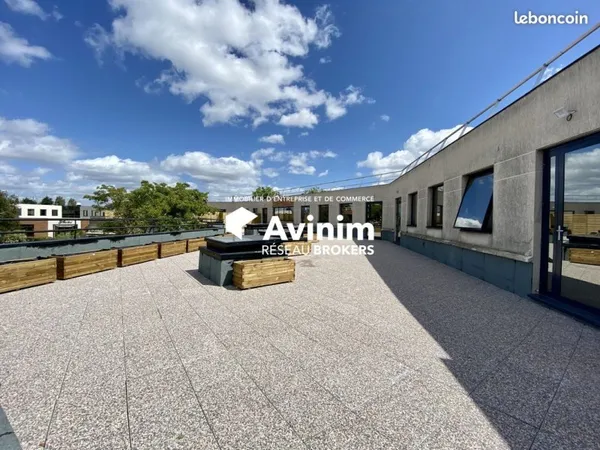 Bureaux 103 m² Massy
