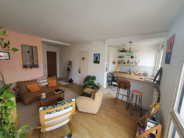 Loue appartement meublé