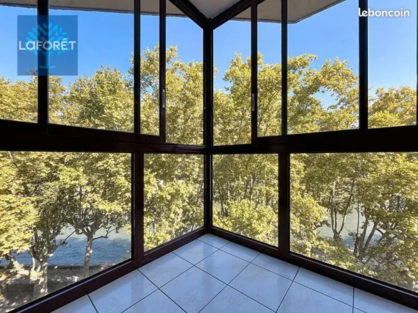 Appartement 6 pièces 121 m²