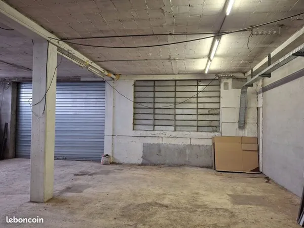 Local 292 m² SAINT FERREOL D AUROURE