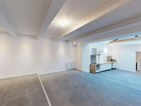 Appartement 2 pièces 95 m²