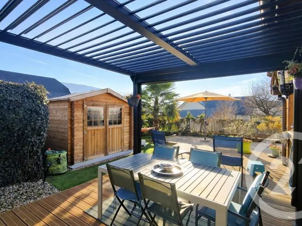 Maison 5 pièces 151 m²
