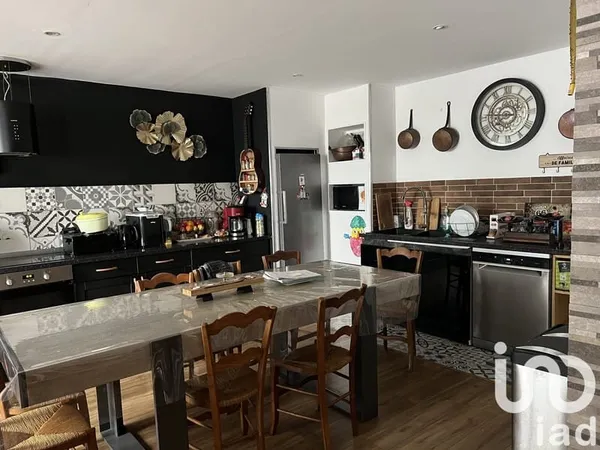 Vente Maison de village 9 pièces