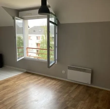 Studio 1 pièce 27 m²