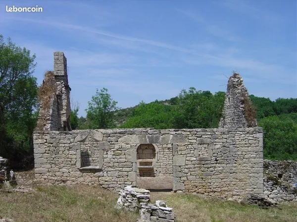 Terrain de loisir avec Maison à restaurer