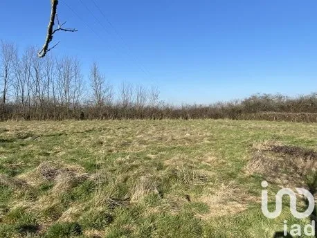 Terrain 1737 m²