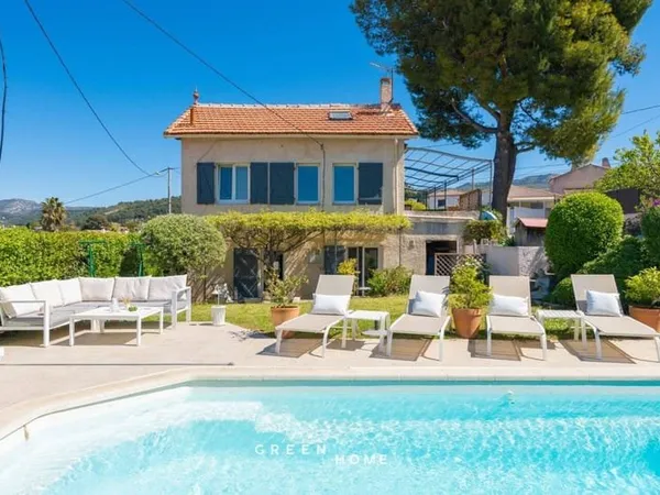 Maison 6 pièces 155 m²