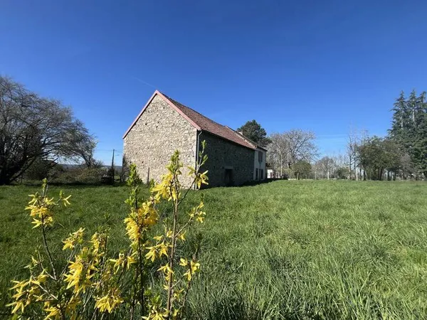 Ferme (tte) de 3 pièces principales
