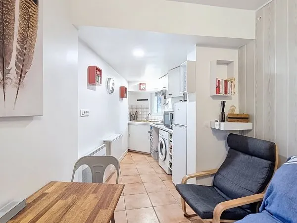 Studio 1 pièce 18 m²